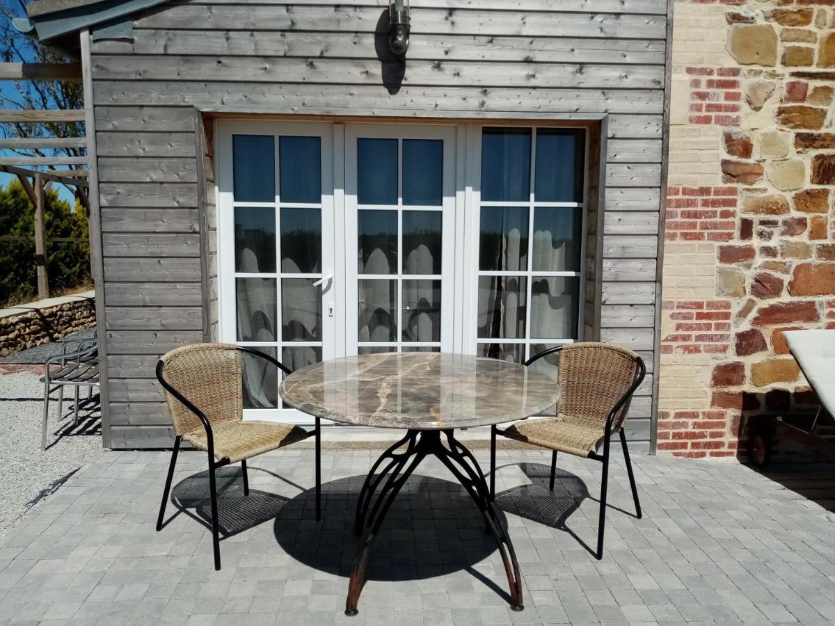 Galerie, Tumulus De La Hogue Hotel Fontenay-le-Marmion Eksteriør billede