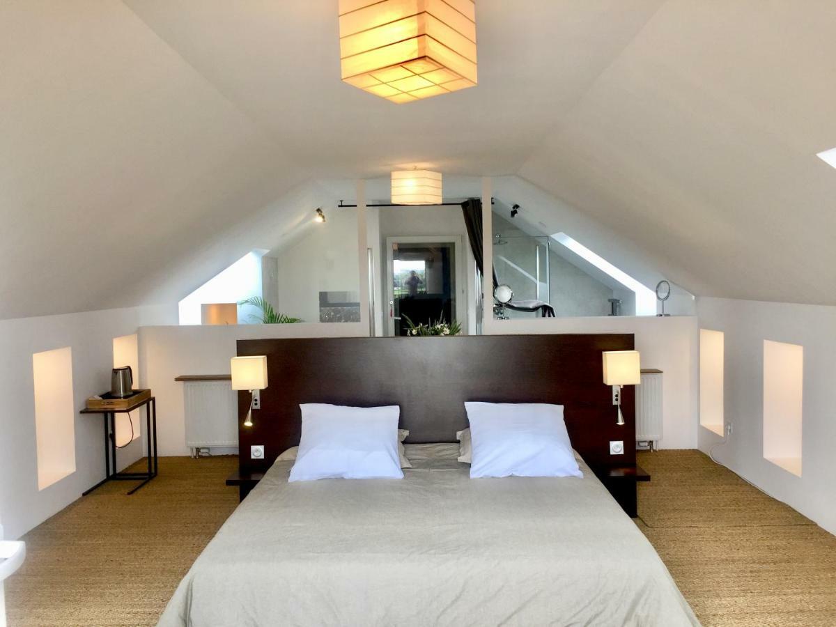 Galerie, Tumulus De La Hogue Hotel Fontenay-le-Marmion Eksteriør billede